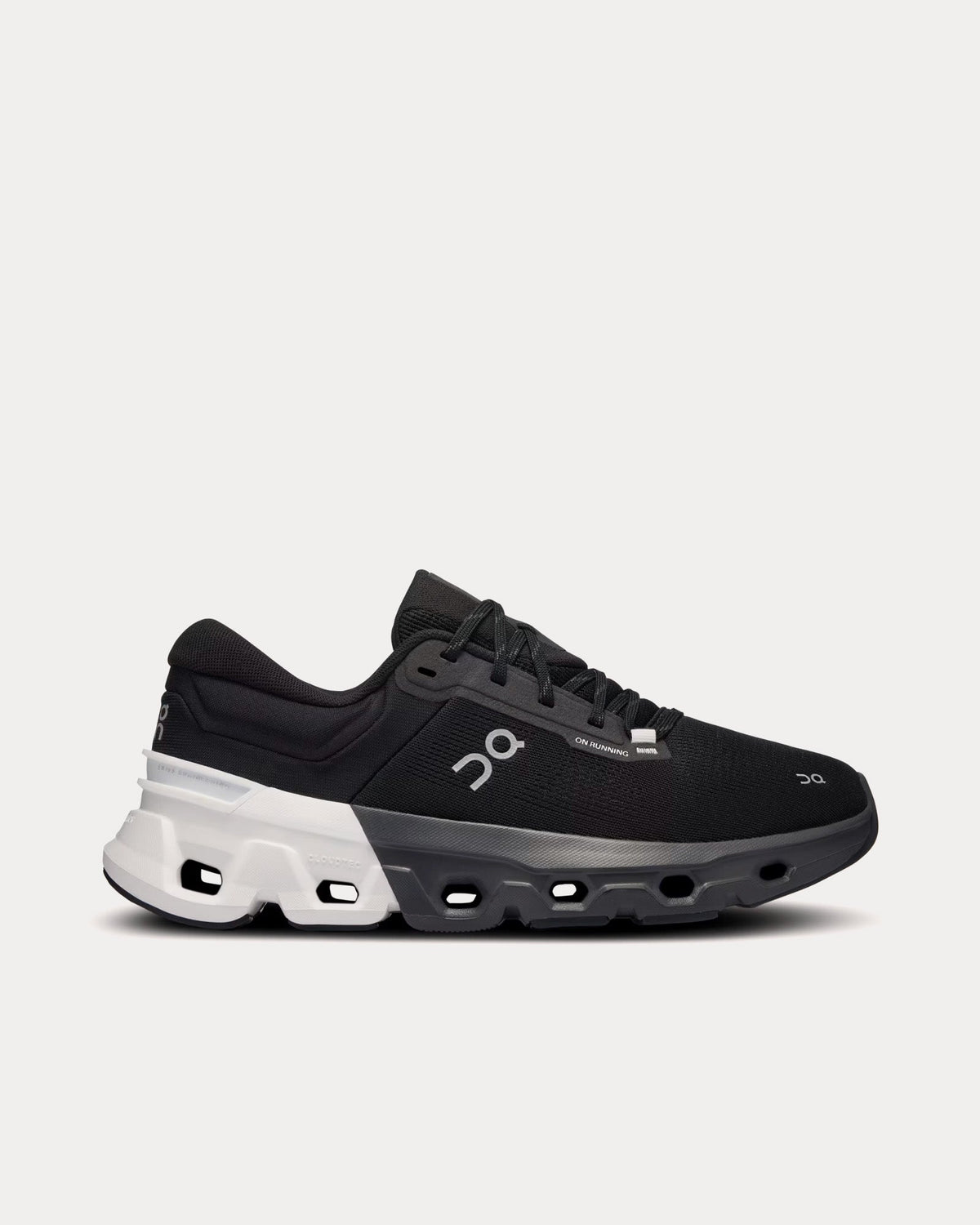 Cloudflyer 5 Black / White Running Shoes