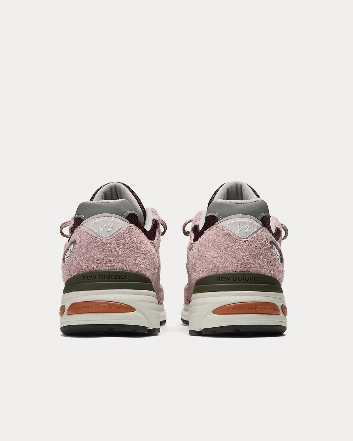 Made in UK 991v2 'Grape Sorbet' Deauville Mauve / Fig / Oyster Mushroom Low Top Sneakers