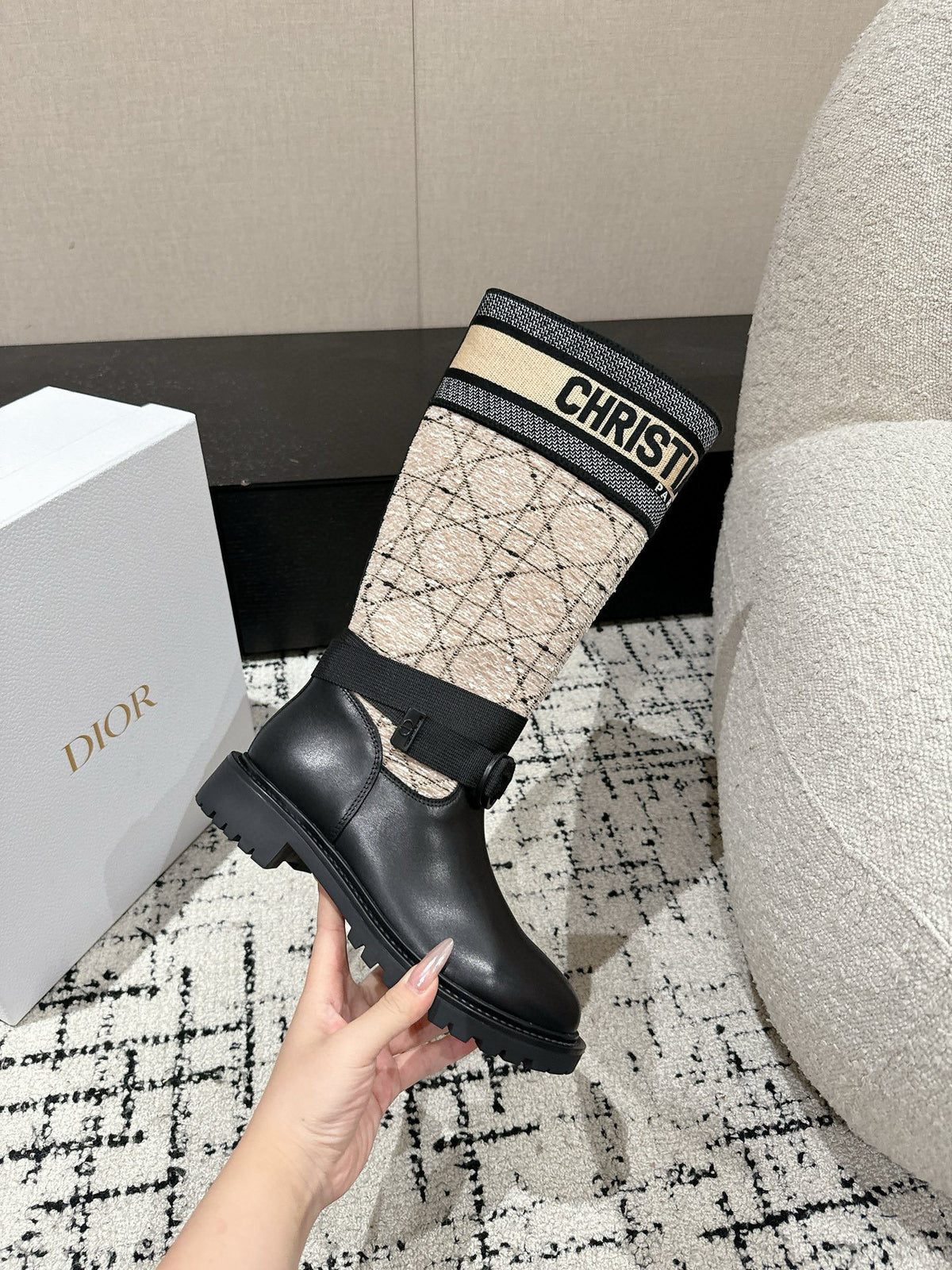 D-Major Boot