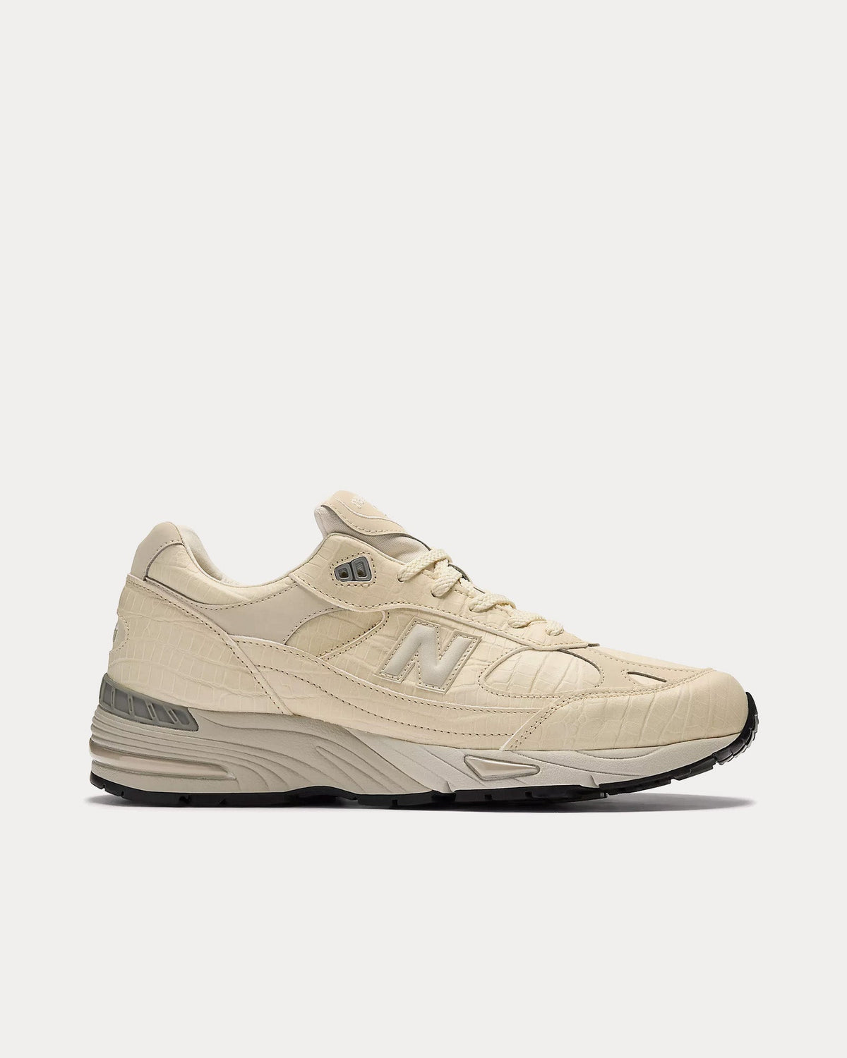 Made in UK 991v1 Oyster Gray / Pistachio Shell / French Oak Low Top Sneakers