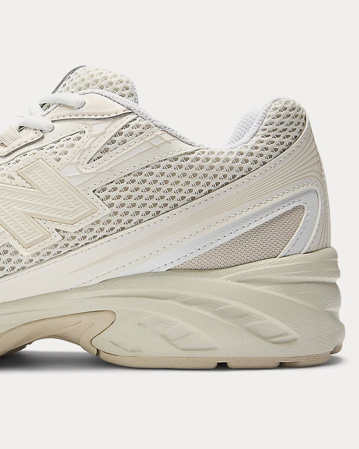 740 Bisque / Angora / Sea Salt Low Top Sneakers
