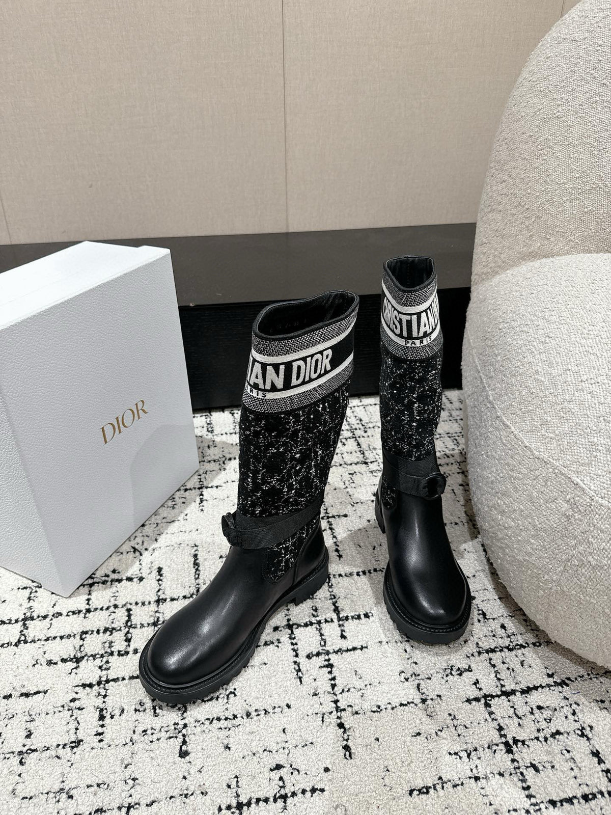 D-Major Boot