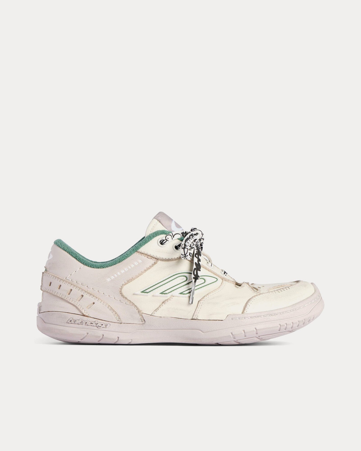 Hamptons Worn-Out Beige / Green Low Top Sneakers