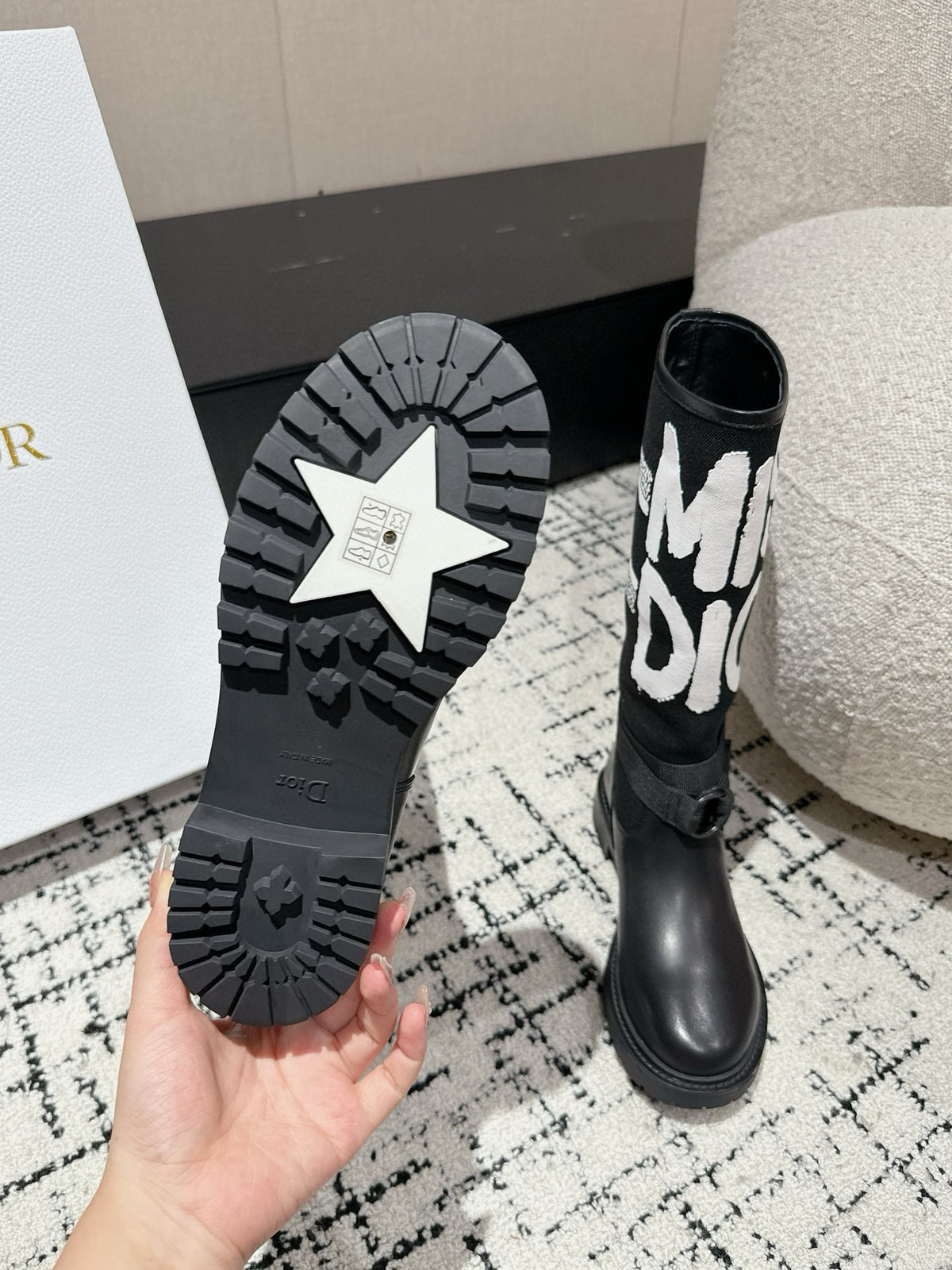 D-Major Boot