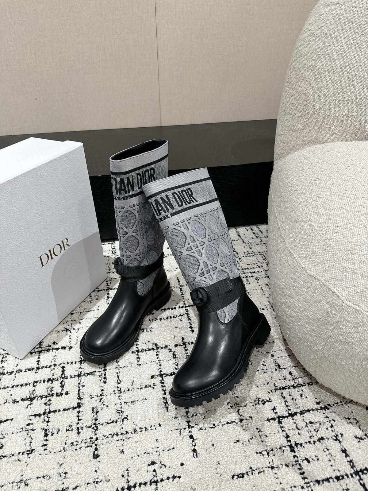 D-Major Boot
