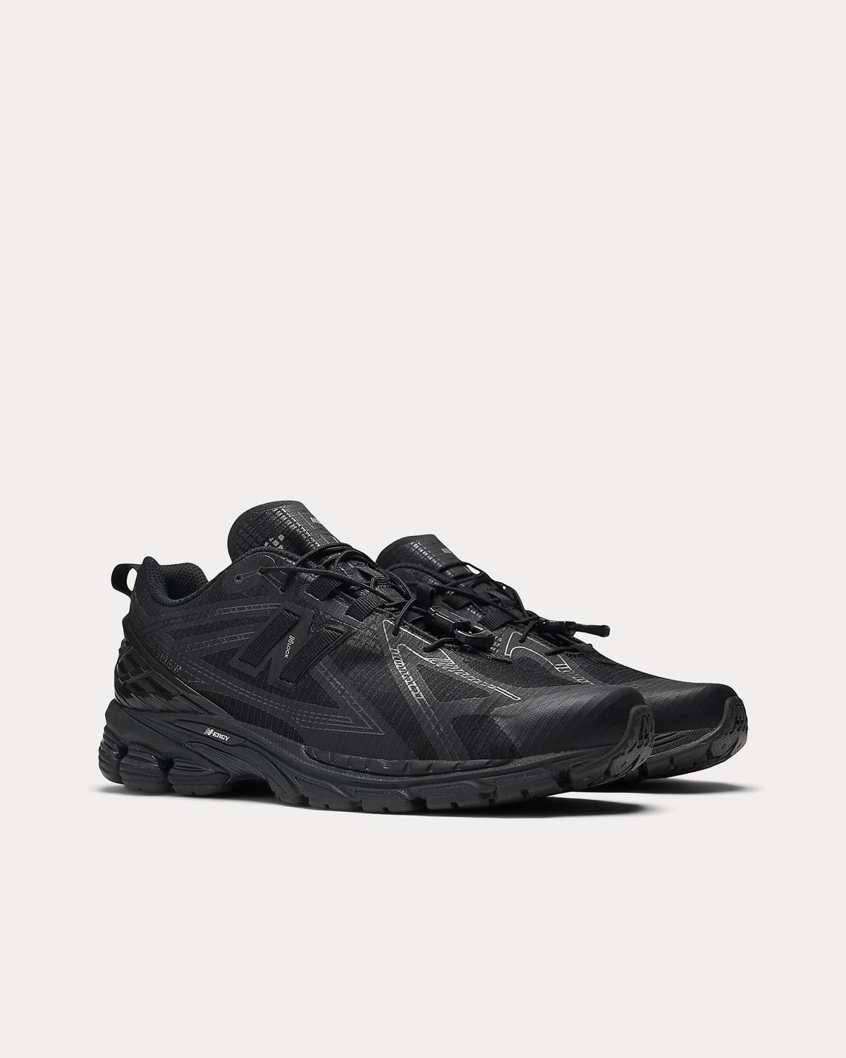 1906r Black / Dark Silver Metallic / Black Cement Low Top Sneakers
