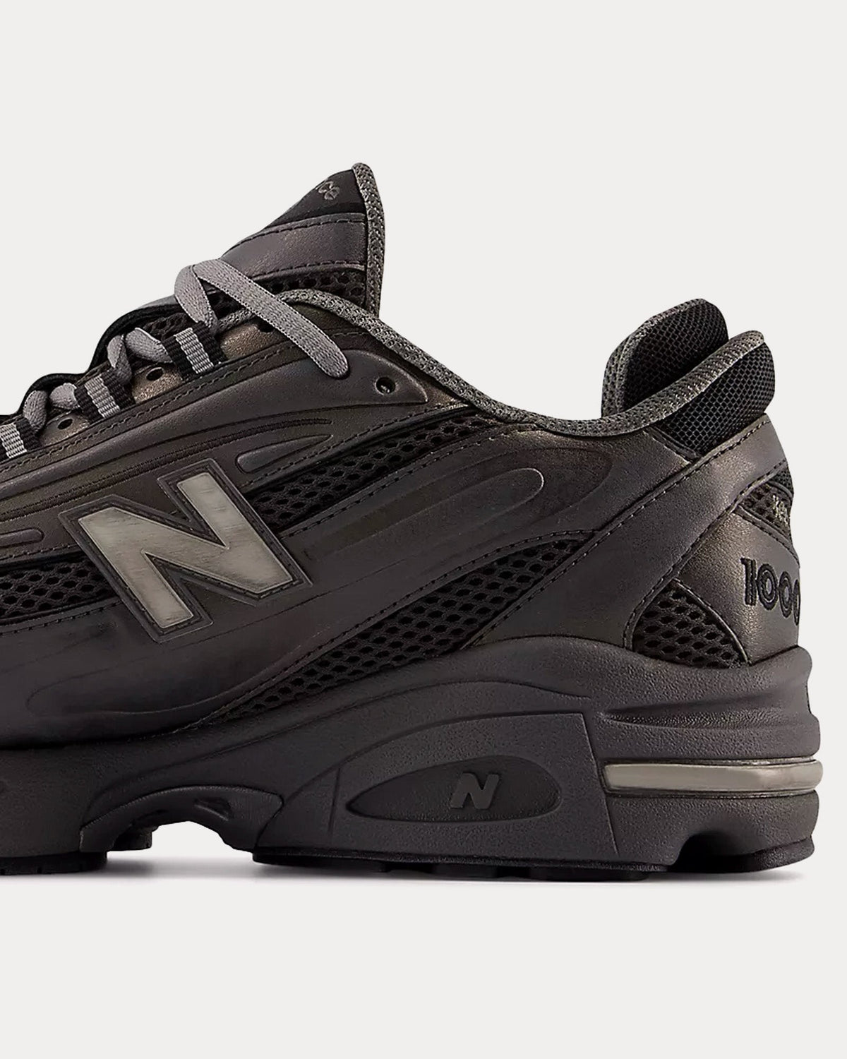 1000 Black Metallic / Black Cement / Slate Grey Low Top Sneakers