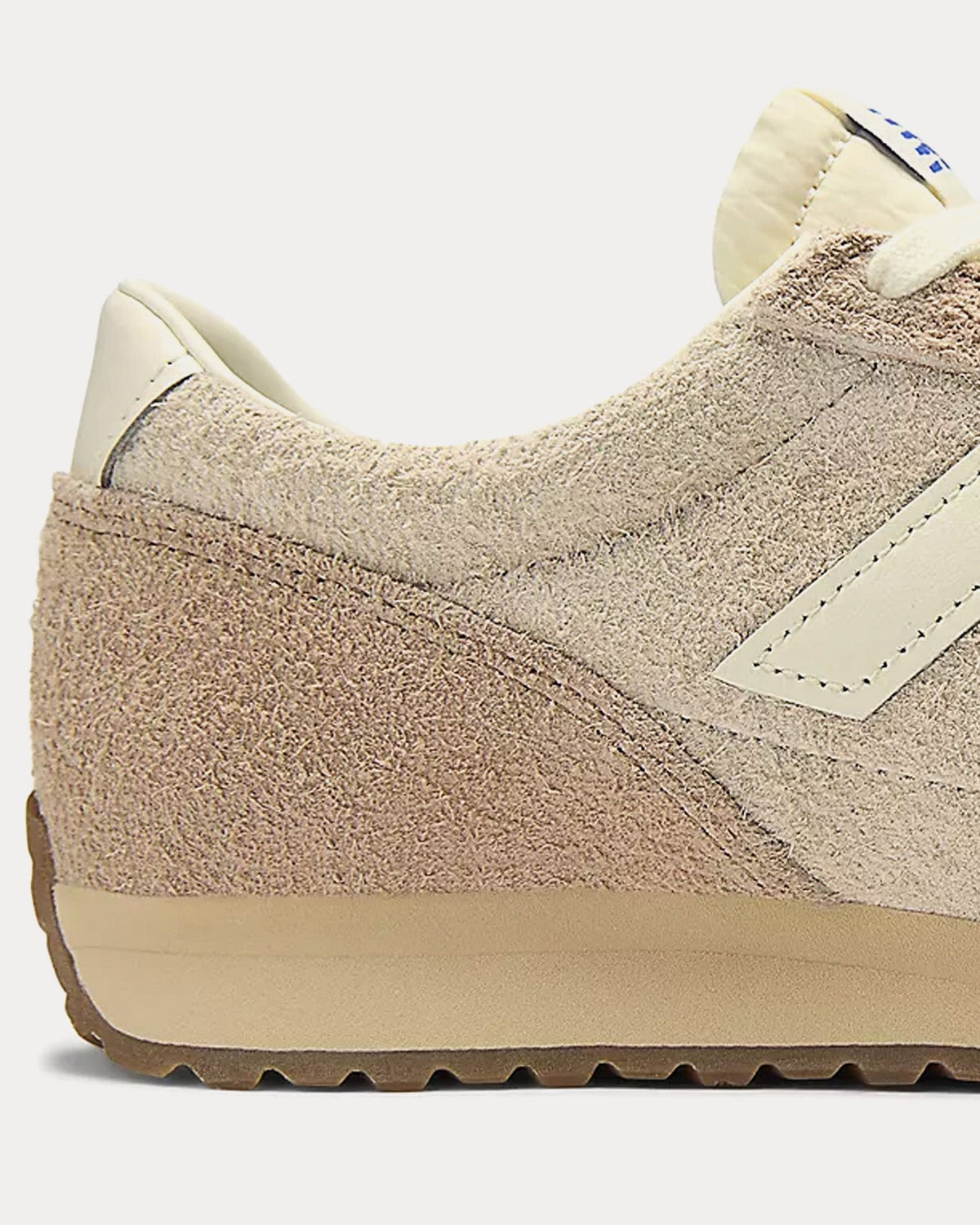 471 Bisque / Flat Taupe Low Top Sneakers