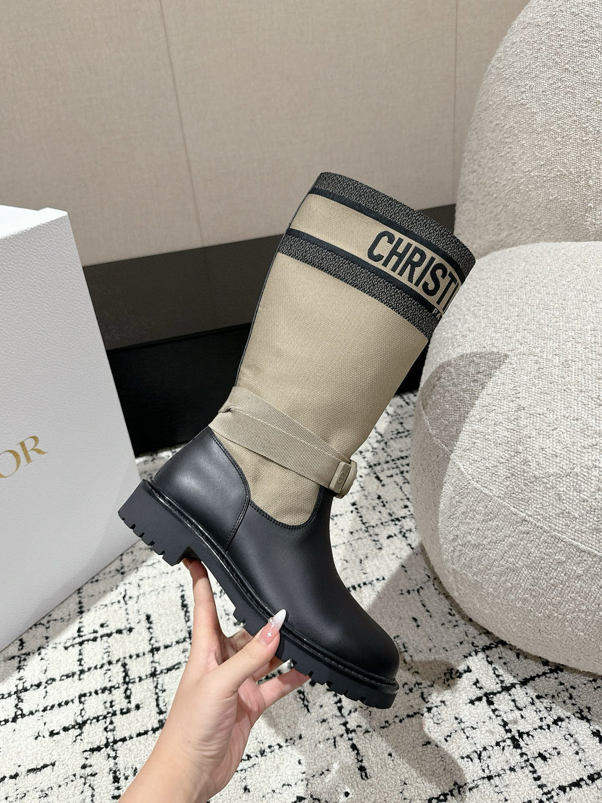 D-Major Boot