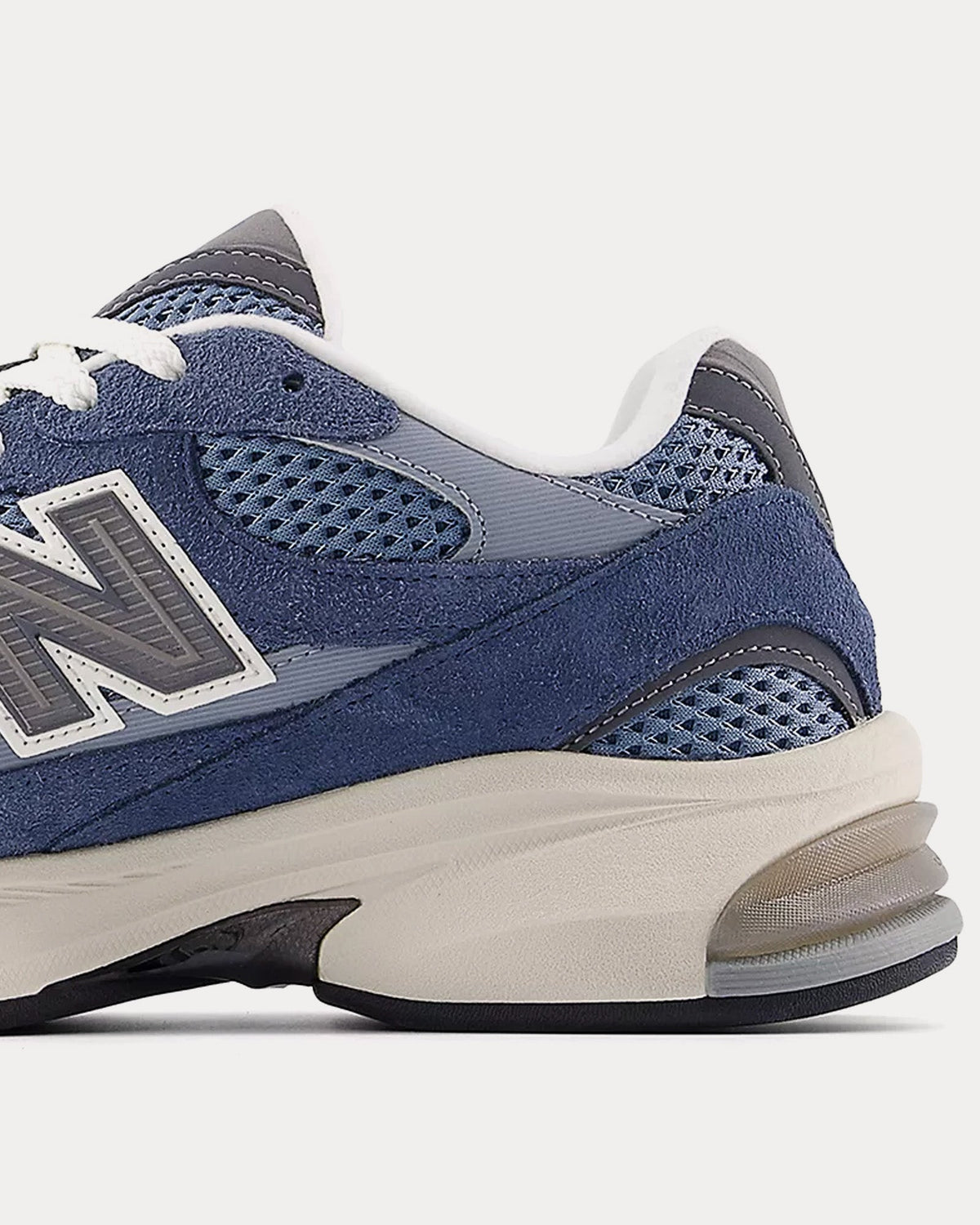 2010 Vintage Indigo / Arctic Grey Low Top Sneakers