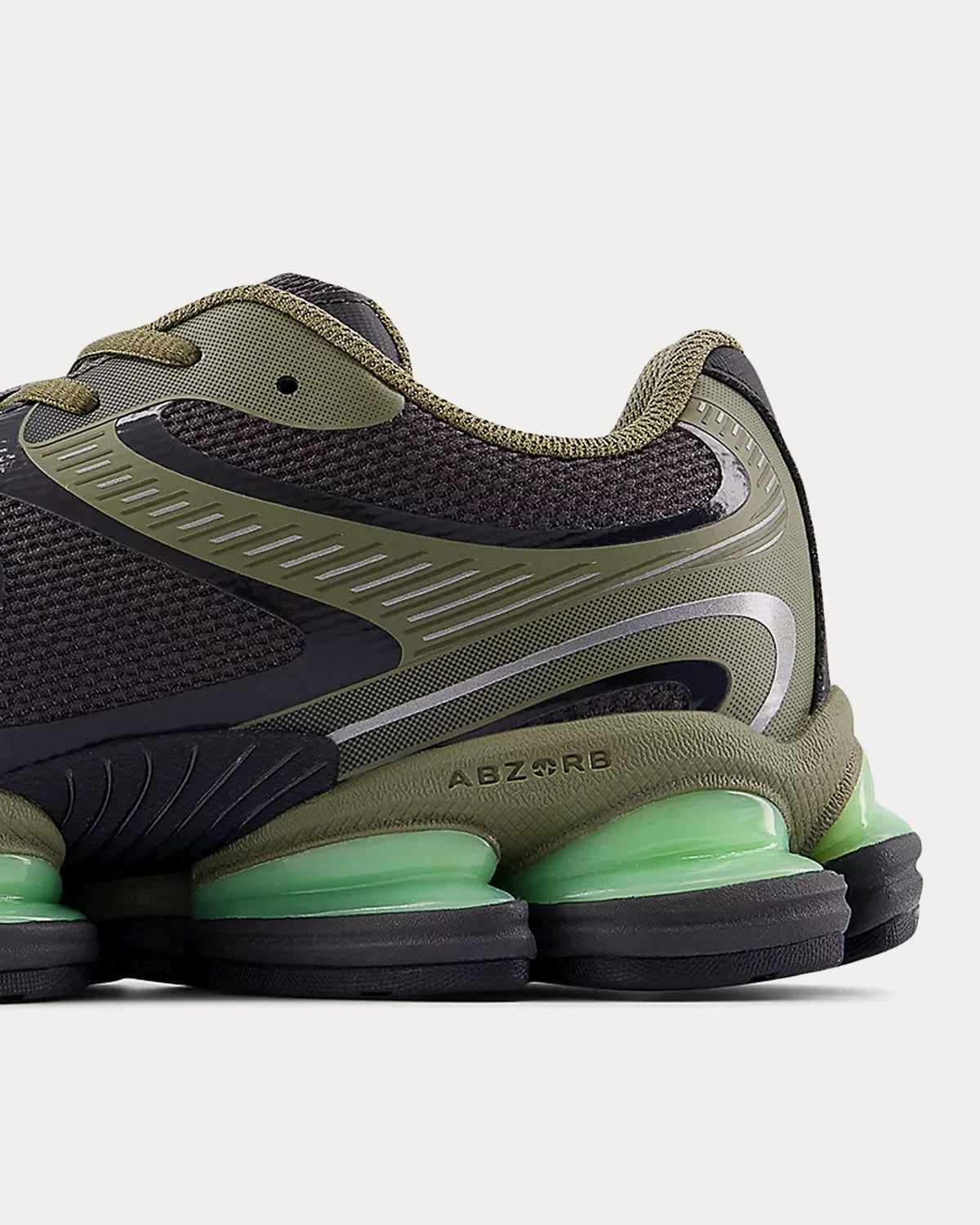 Abzorb 2000 Wakame / Black / Afterglow Low Top Sneakers