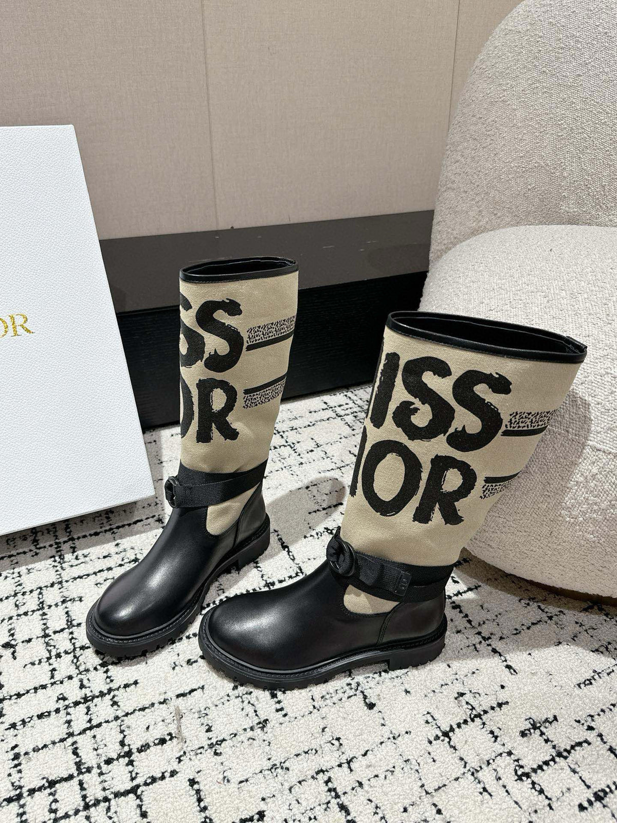 D-Major Boot