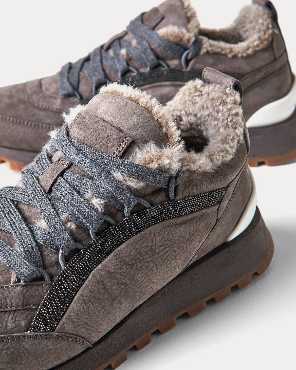 Nubuck Runners with Shiny Band and Shearling Lining Dark Grey Low Top Sneakers