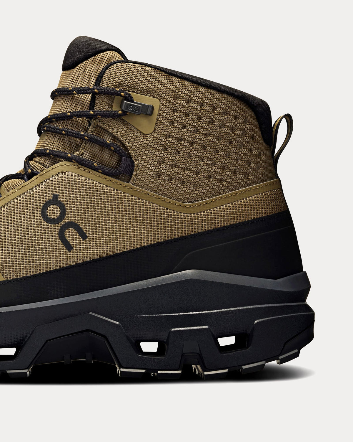 Cloudrock Mid WP Hunter / Black Boots