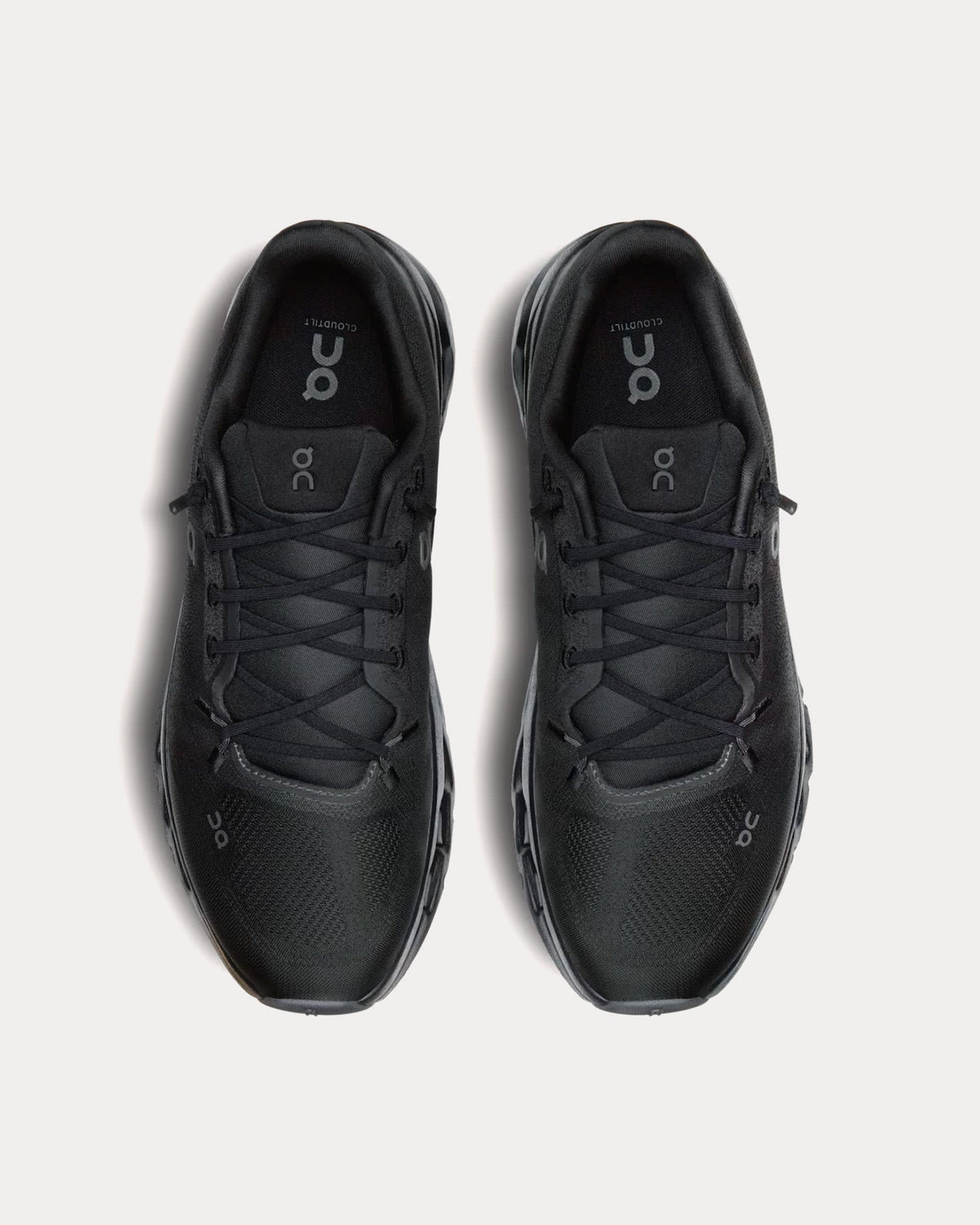 Cloudtilt Eclipse / Black Low Top Sneakers