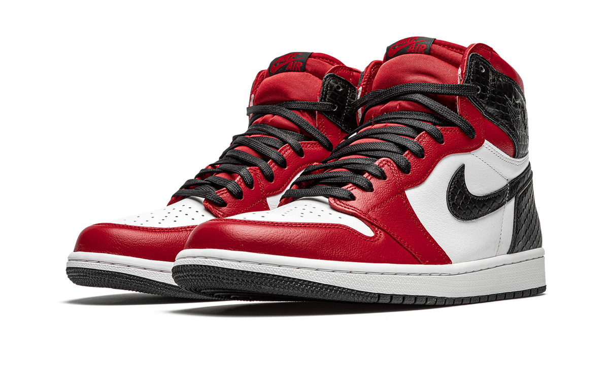 High Retro WMNS Satin Snake