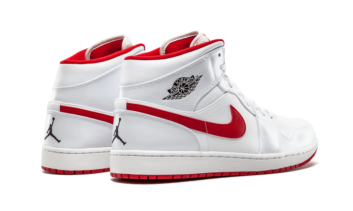 Mid White Gym Red