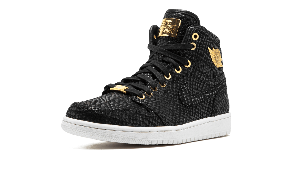 Pinnacle Black