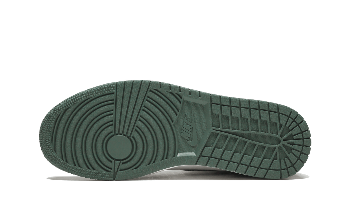 Air Jordan 1 Retro High OG Clay Green