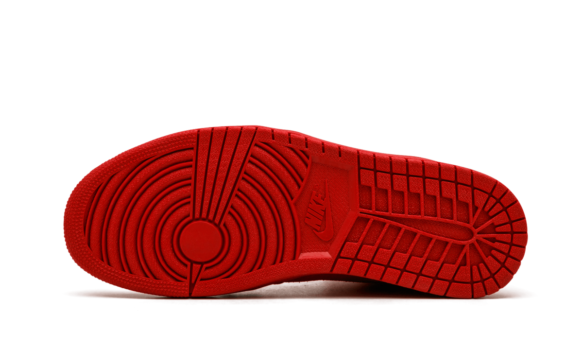 Retro High Red Suede