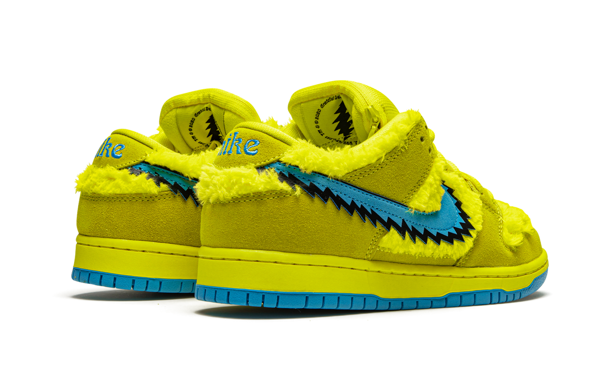 Nike SB Dunk Low Grateful Dead Yellow Bear