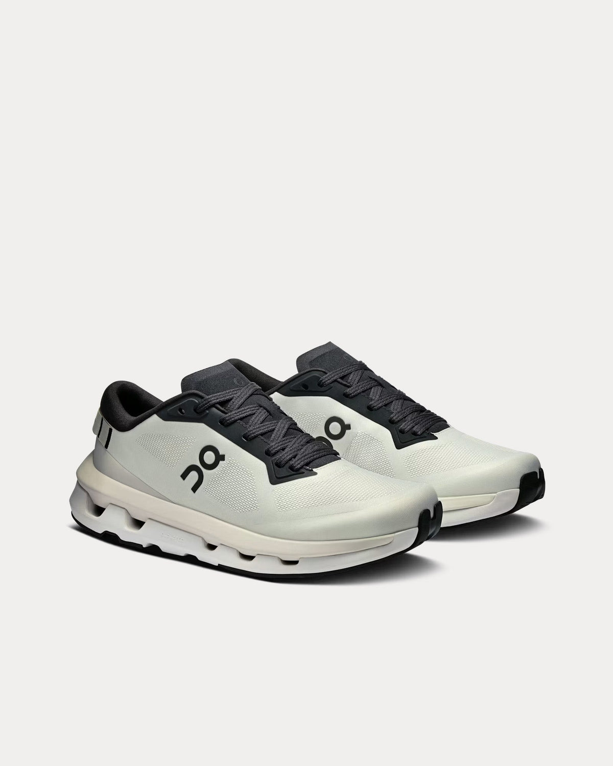 Cloudzone Ice / Black Running Shoes