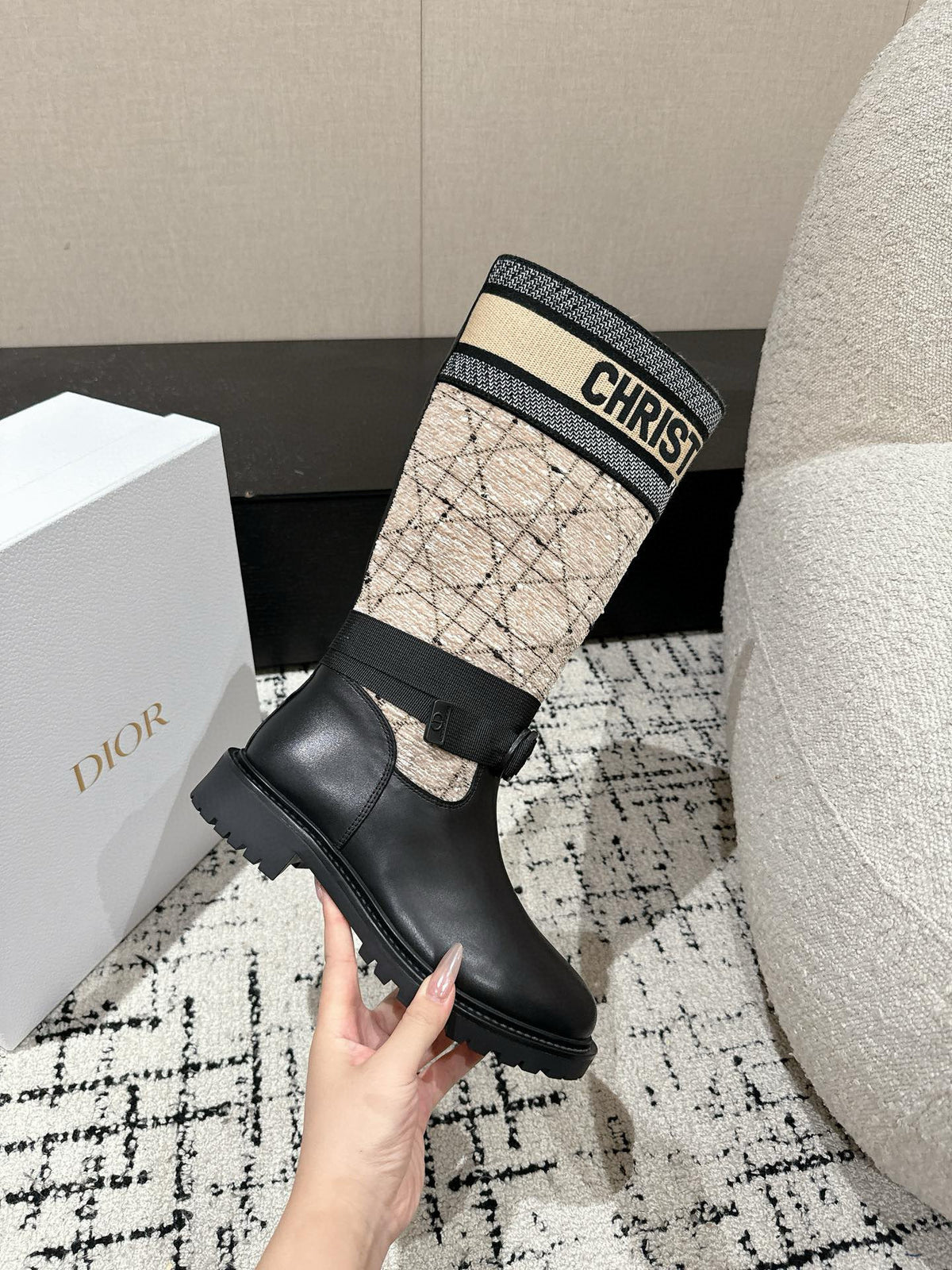 D-Major Boot