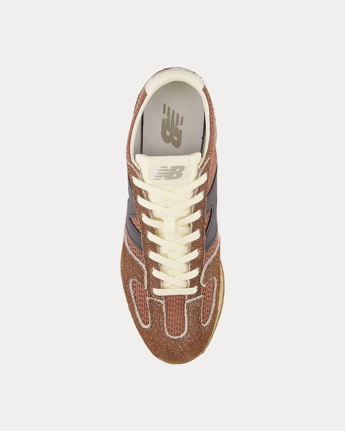 471 Pecan / Black Cement Low Top Sneakers