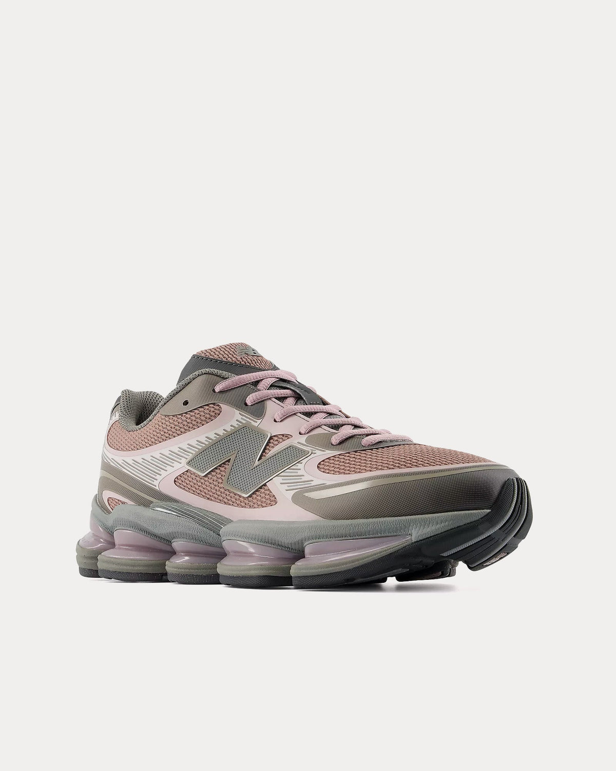 Abzorb 2000 Ice Wine / Earth Shadow Low Top Sneakers