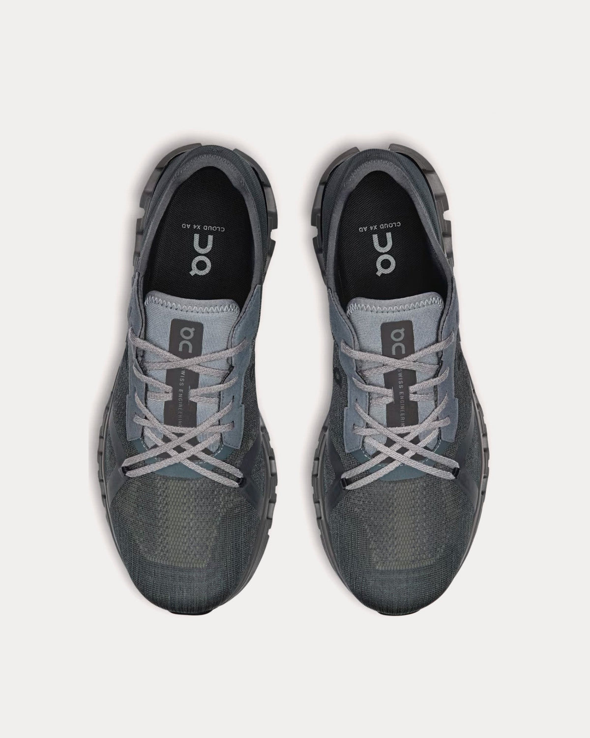 Cloud X 4 AD Stone / Black Running Shoes