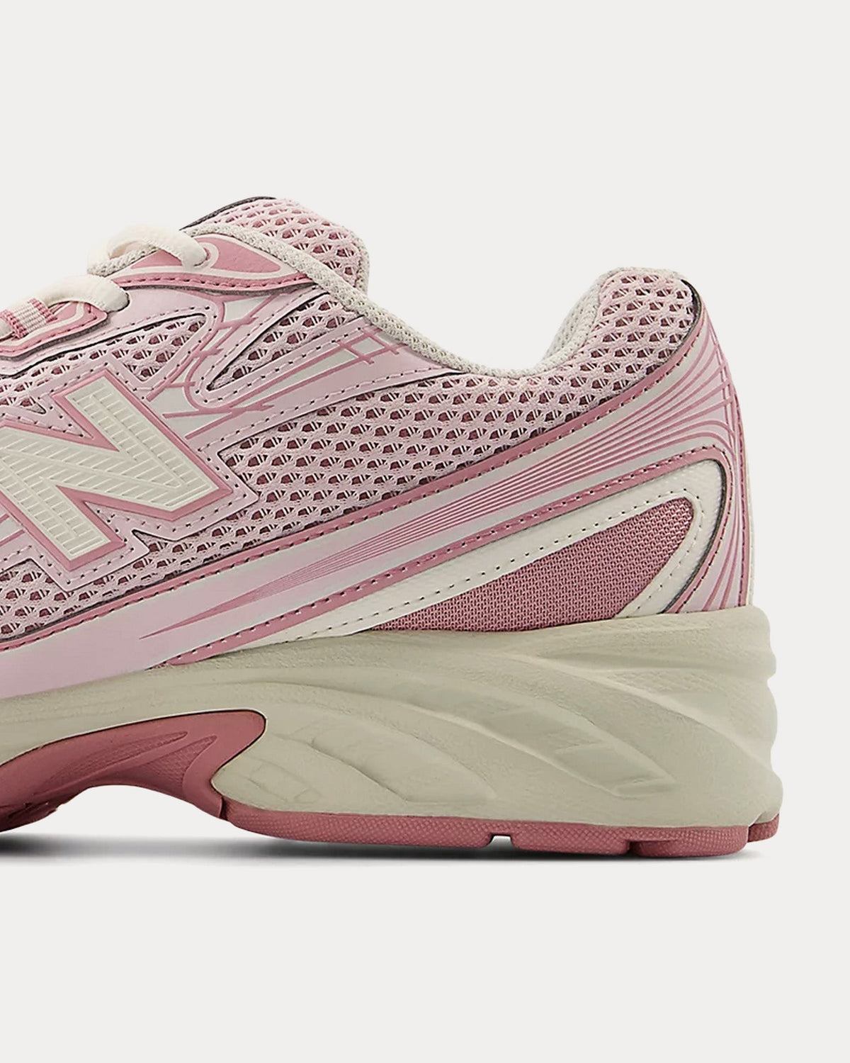 740 Pink Taffy / Pink Granite / Angora Low Top Sneakers