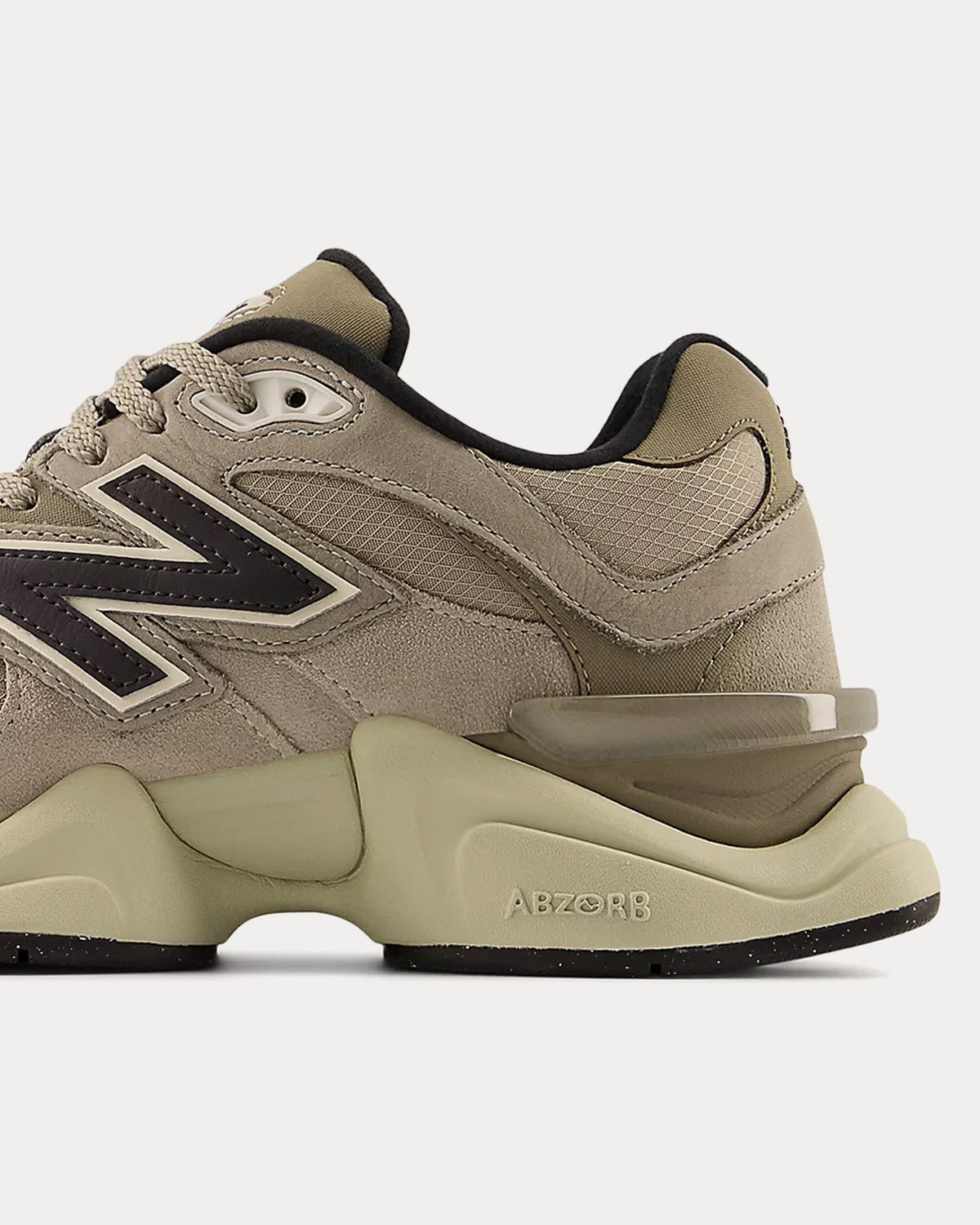 9060 'Cordura' Arid Stone Low Top Sneakers