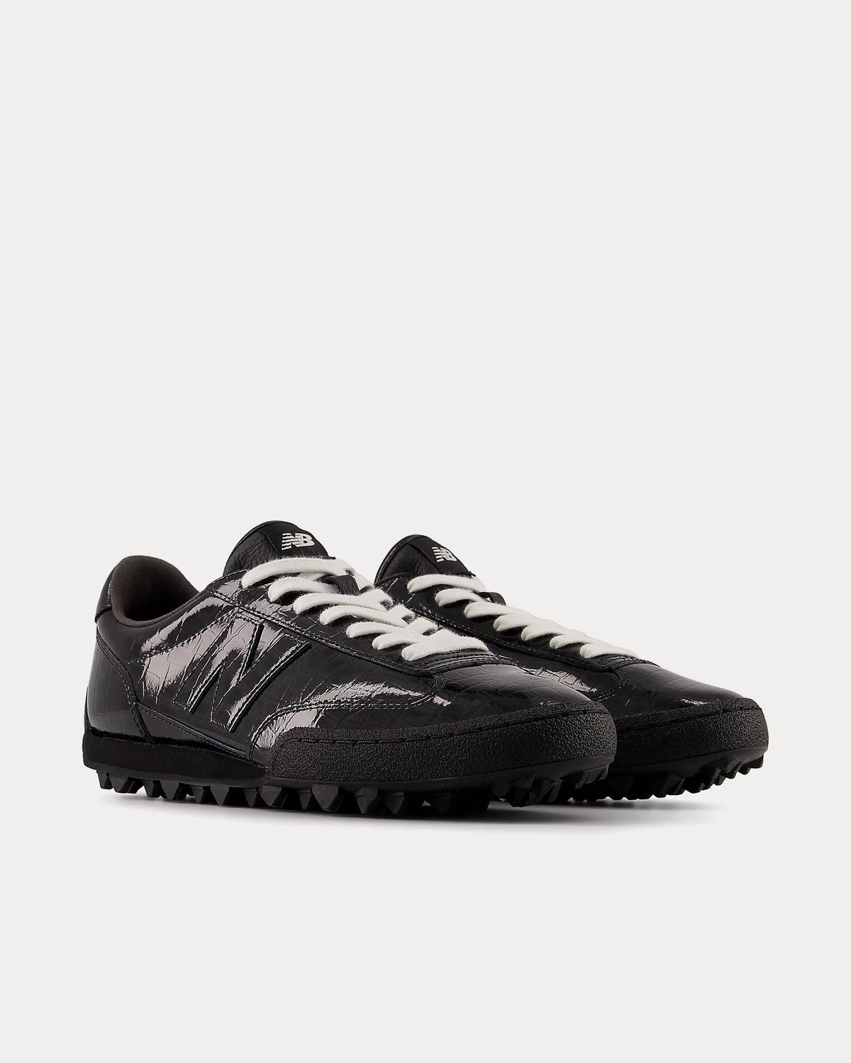 Gator Run Black Low Top Sneakers