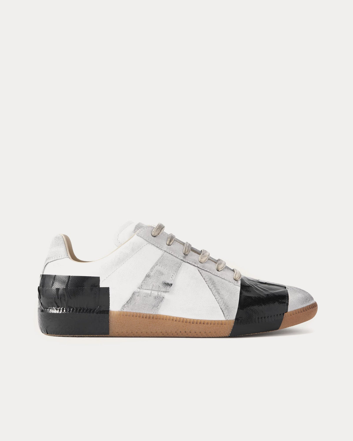 Replica Tape Dirty Wash Low Top Sneakers