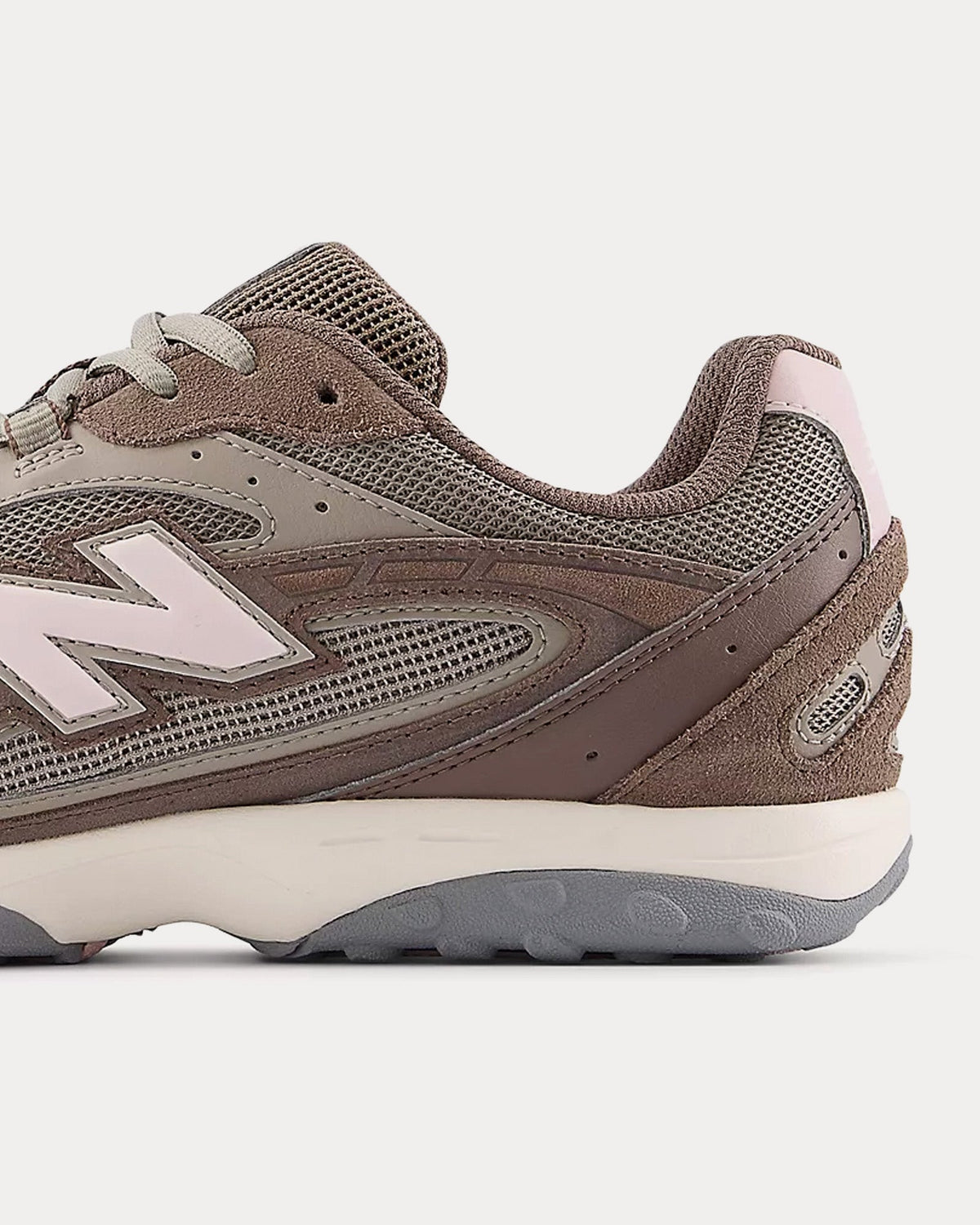 204L Cortado / Pink Stone Low Top Sneakers