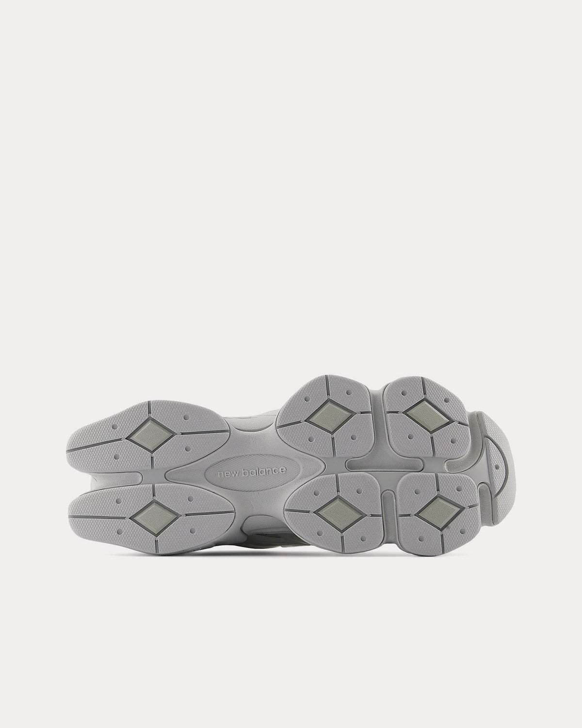9060 X Raincloud / Concrete Low Top Sneakers