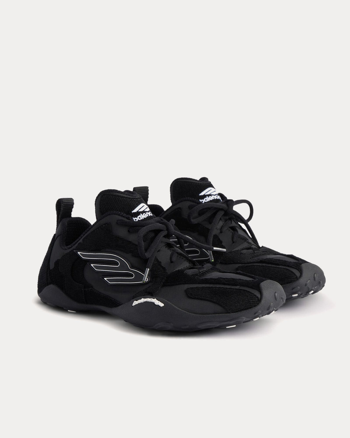 Monday Ultra Black Low Top Sneakers