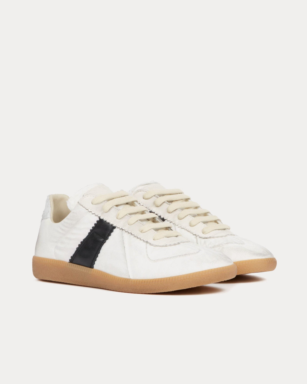 Replica Cotton Drill & Suede White / Black Low Top Sneakers