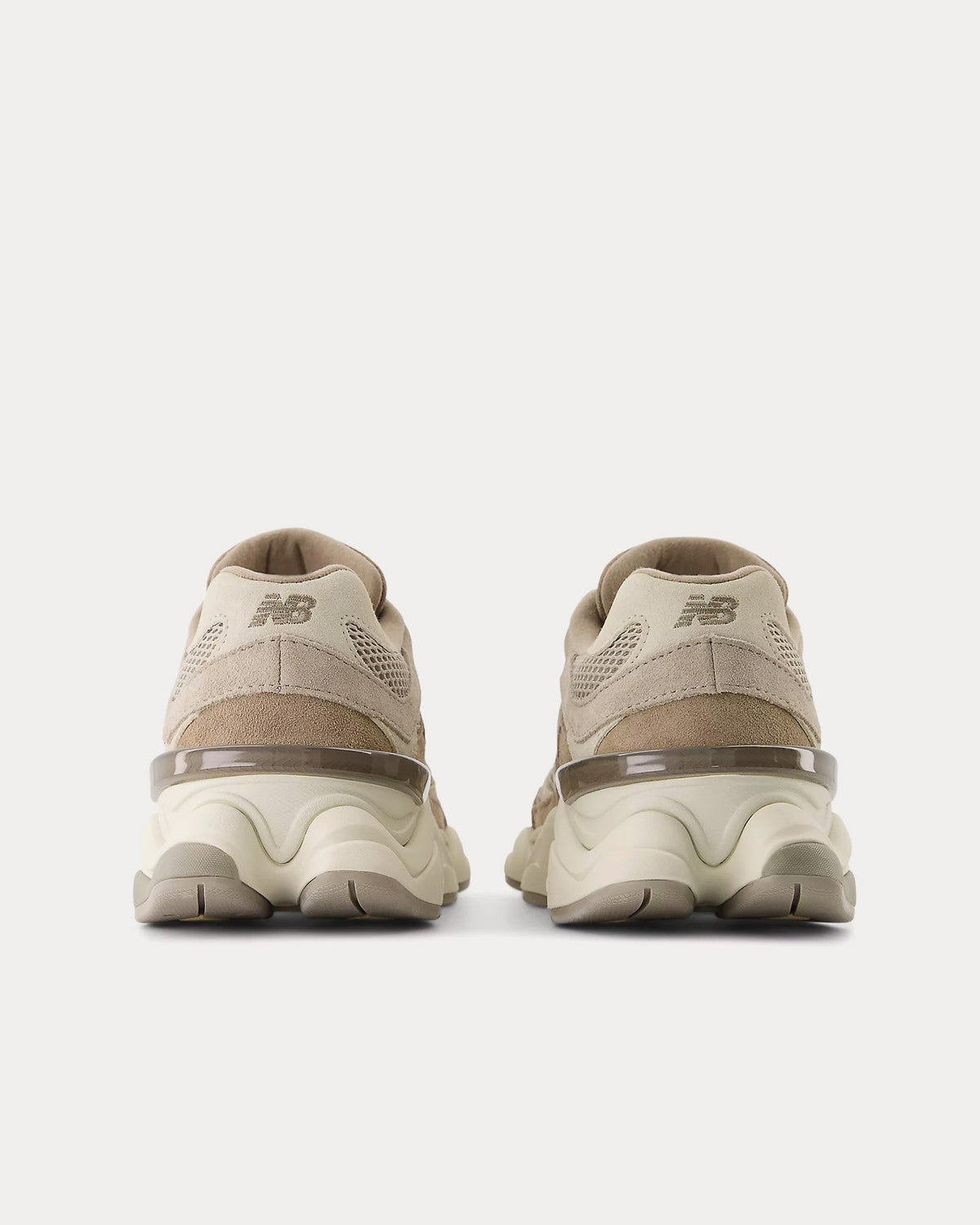 9060 Mushroom / Arid Stone Low Top Sneakers
