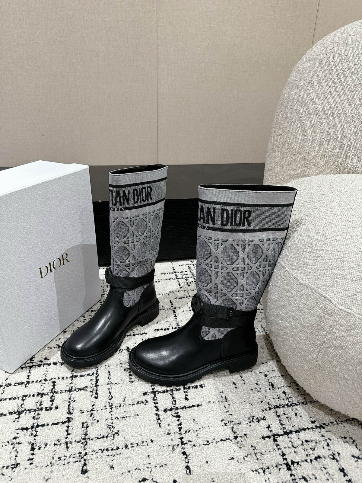 D-Major Boot