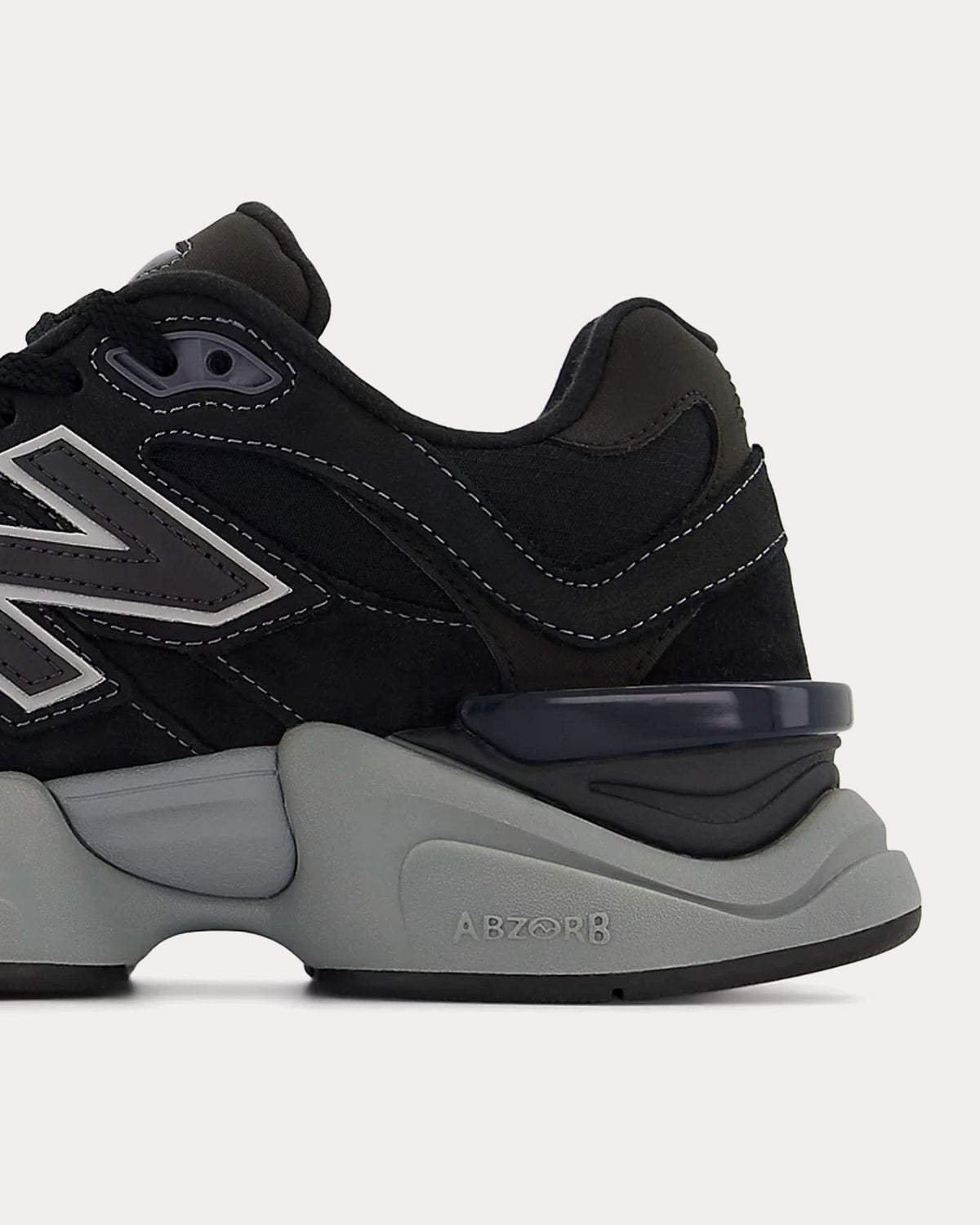9060 'Cordura' Black Low Top Sneakers