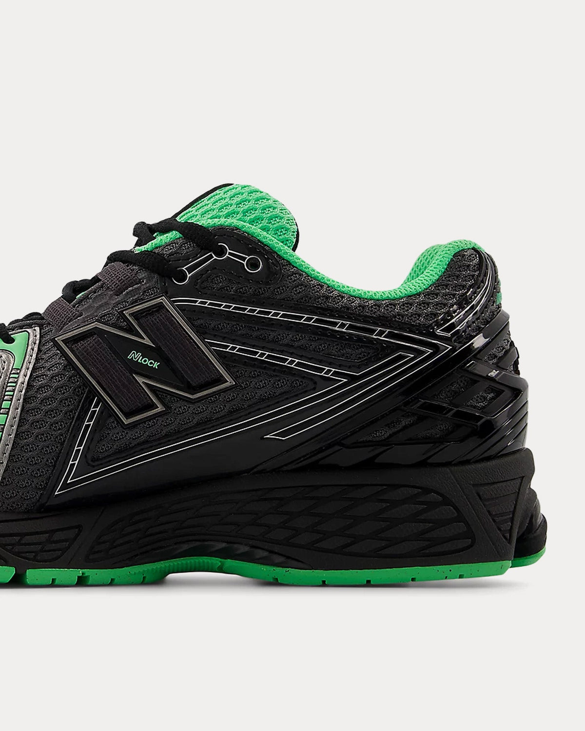1906r Dark Silver Metallic / Lime Leaf / Castlerock Low Top Sneakers