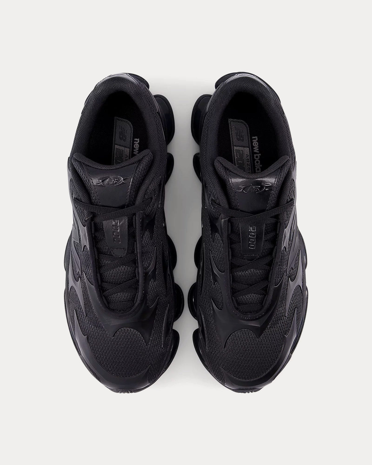 Abzorb 2000 Black Metallic Low Top Sneakers