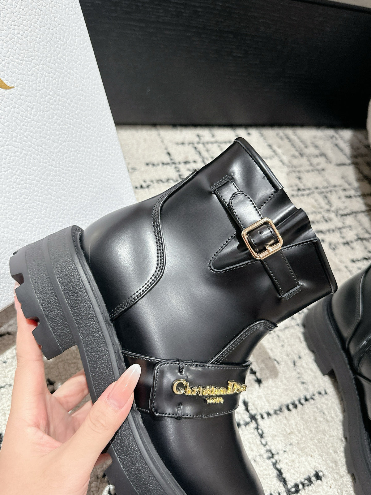 Ankle Boot D-Quest