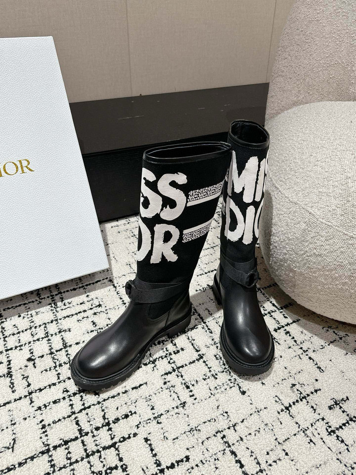 D-Major Boot