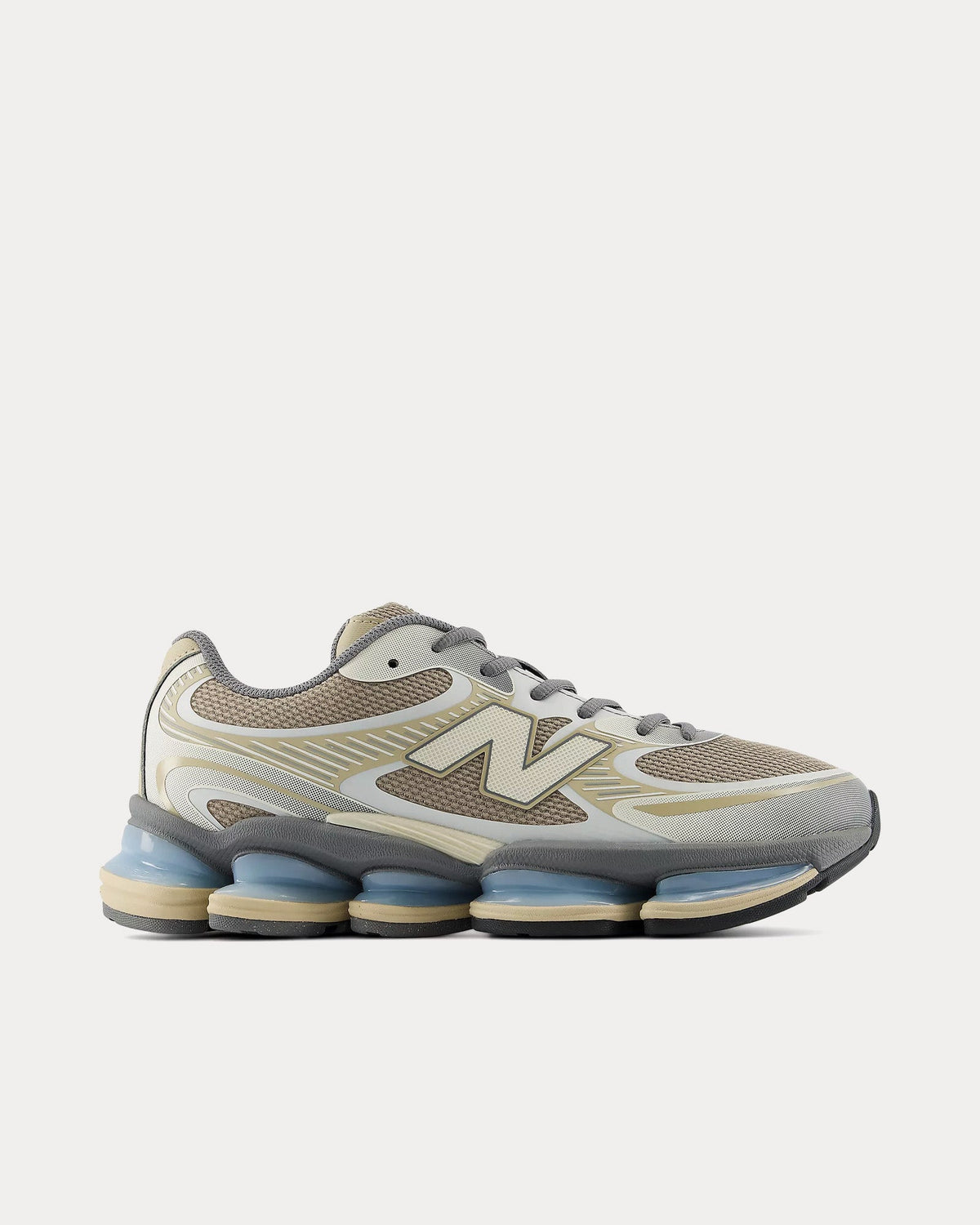 Abzorb 2000 Grey Matter / Timberwolf Low Top Sneakers
